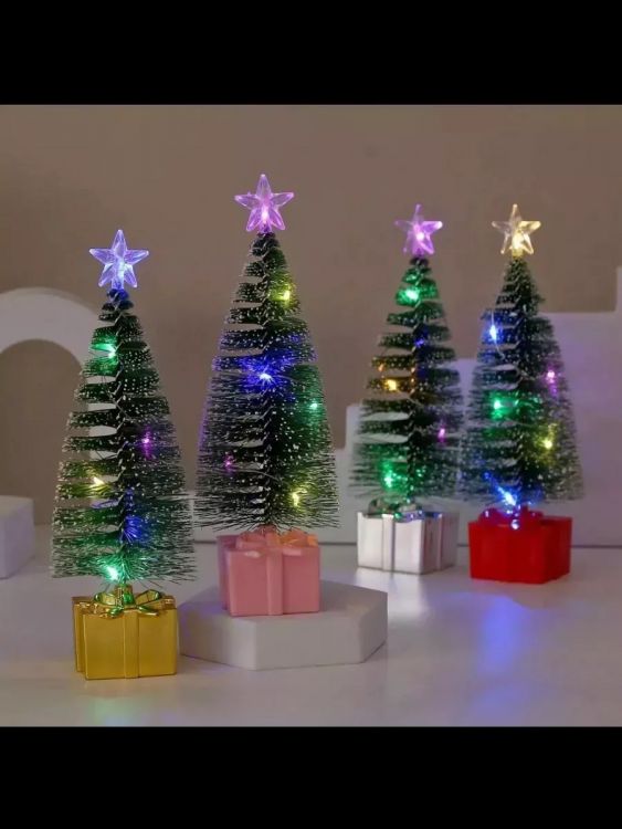 61122 Елка настольная