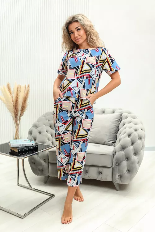 Костюм Метрика