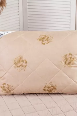 Подушка "Верблюд" тик